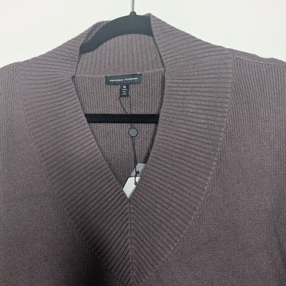 Universal Standard V Neck Sweater Purple Gray sz M (18-20) NWT - Picture 2 of 7